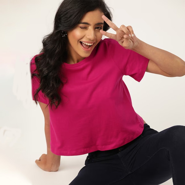 Women Pink Boxy Fit Solid Round Neck Pure Cotton T-shirt