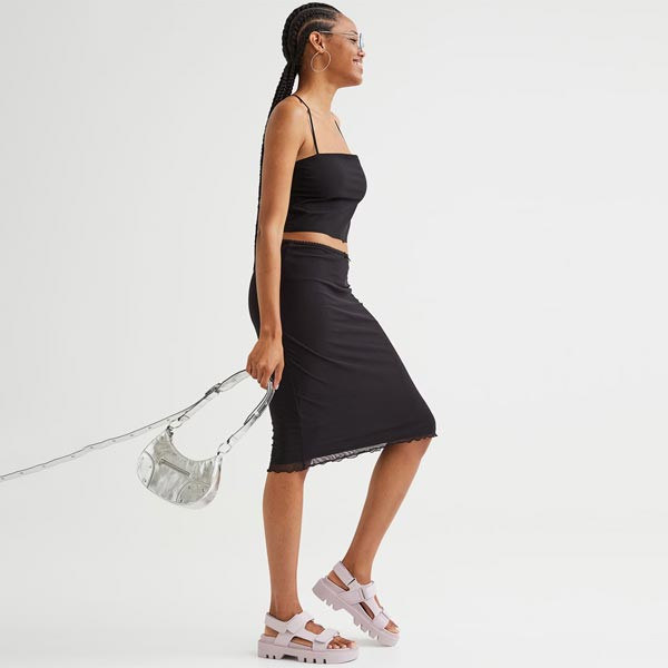 Women Black Solid Mesh Skirts