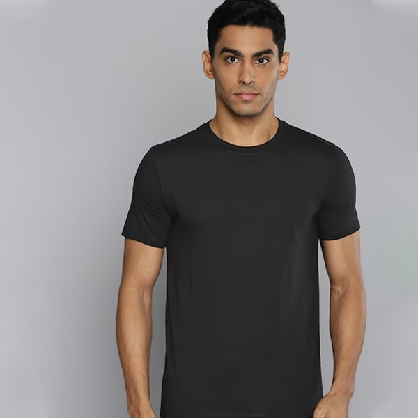 Men Jet Black Tshirt